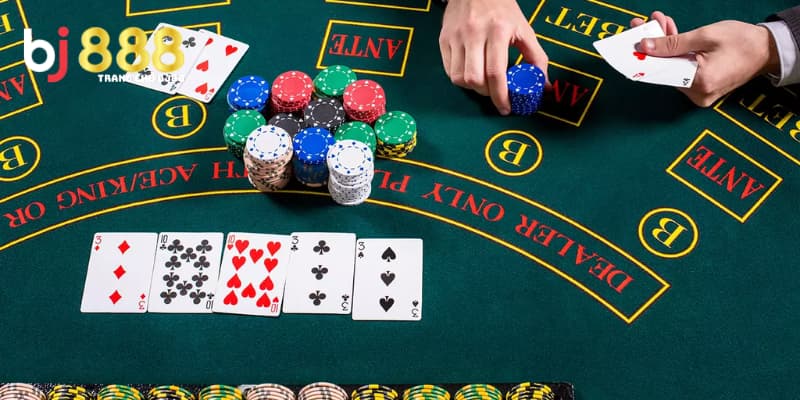 Poker Bj888 - Tham Gia Game Bài Trực Tuyến Dễ Dàng 2 Poker Bj888